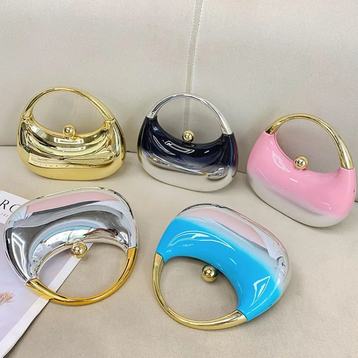 Acrylic Handbags for Women Cute Acrylic Clutch Small Unique Purse Trendy Metal Evening Bag for Party Cocktail