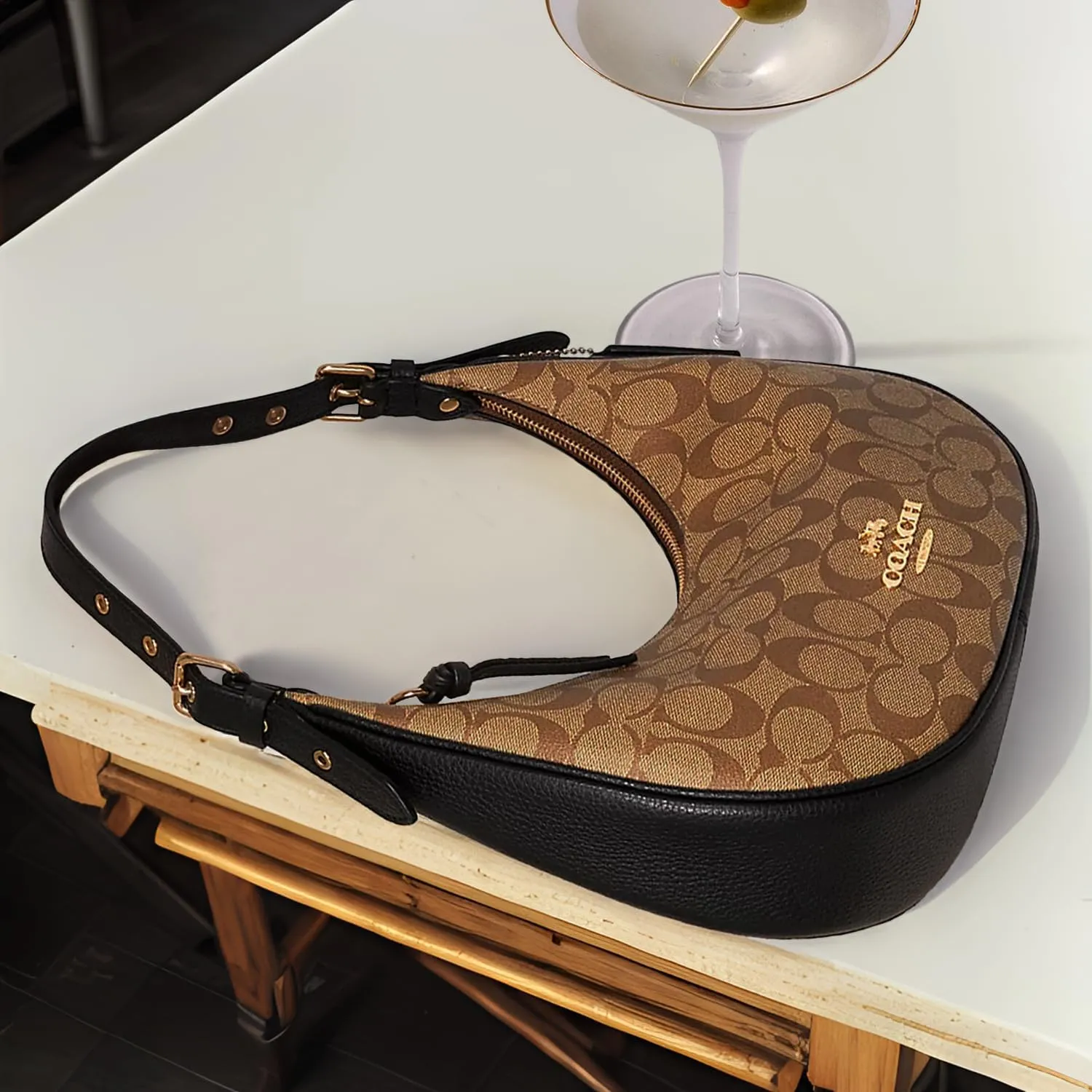 Coach Unisex Bailey Hobo