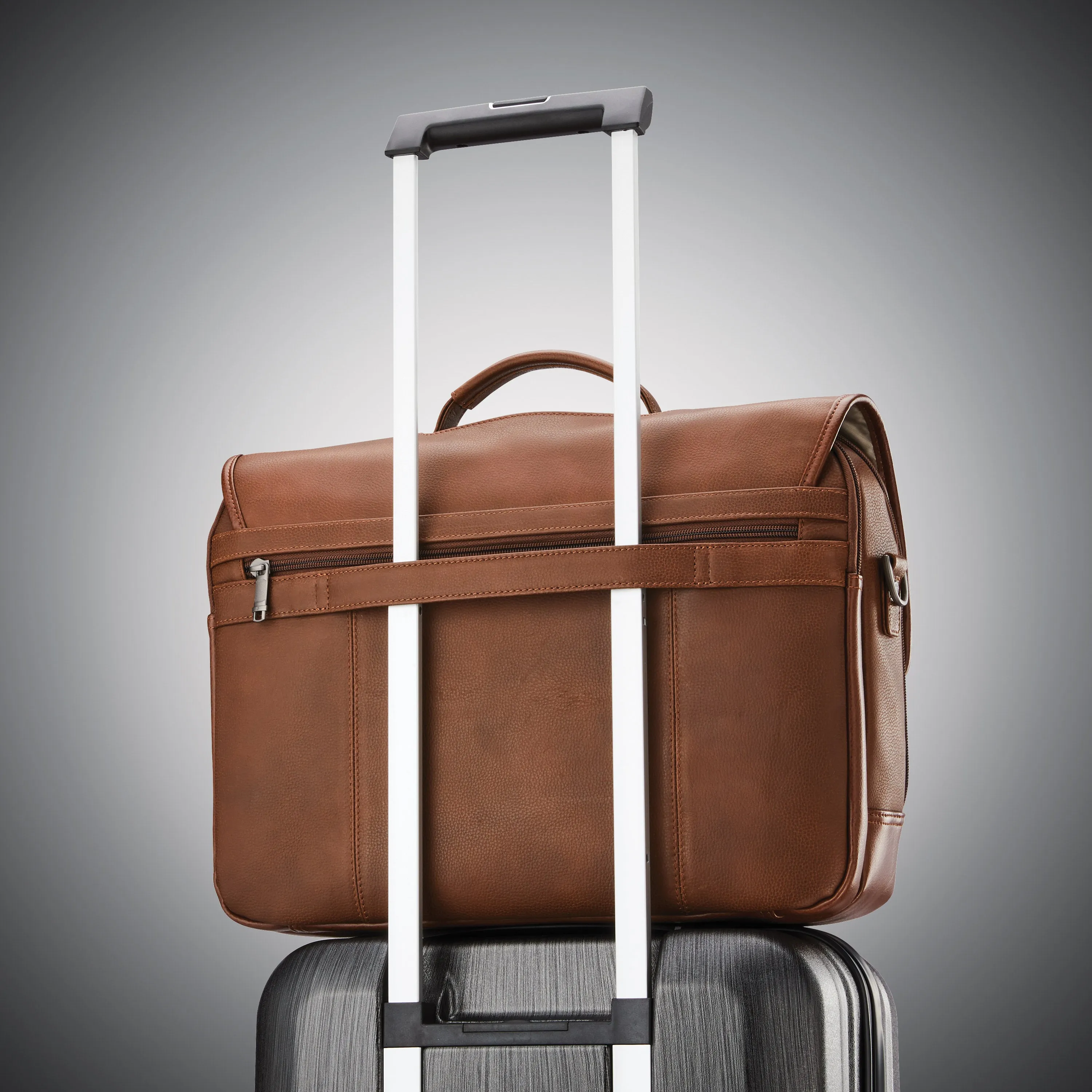 Economical Leather Flapover Priority access Samsonite Classic