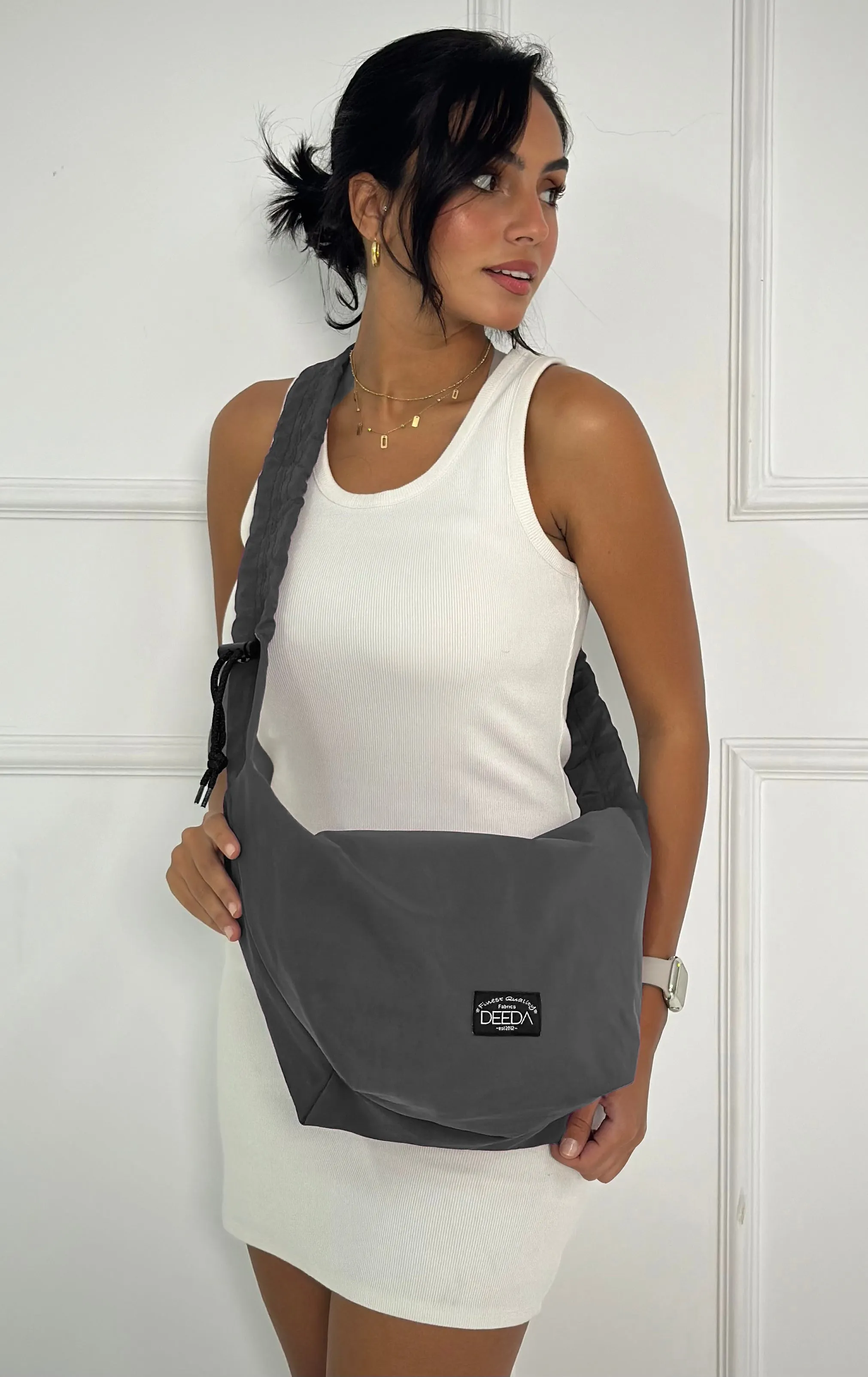 FRILLY HOBO BAG -  GREY