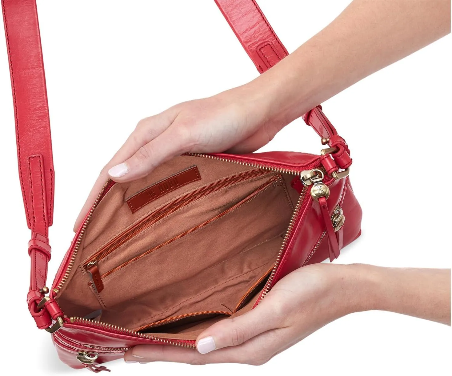 HOBO Billie Crossbody