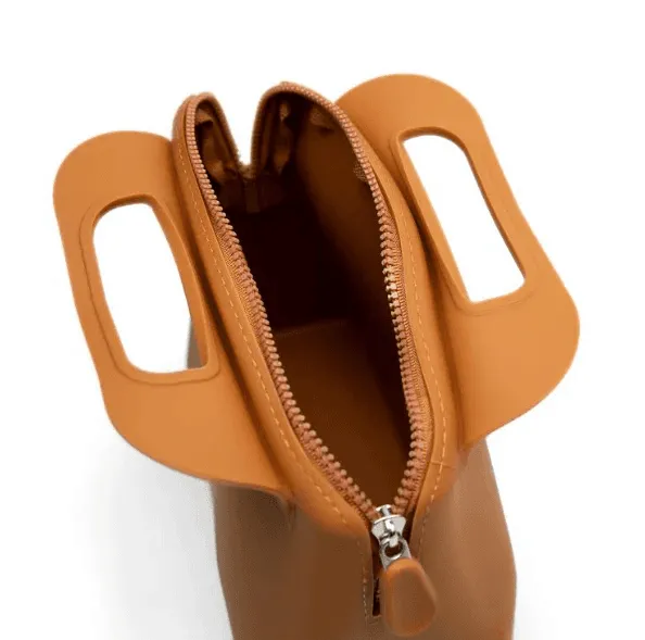 ibiG Supreme (XL) Silicone Bag. For The Girl That Wants A Larger Bag