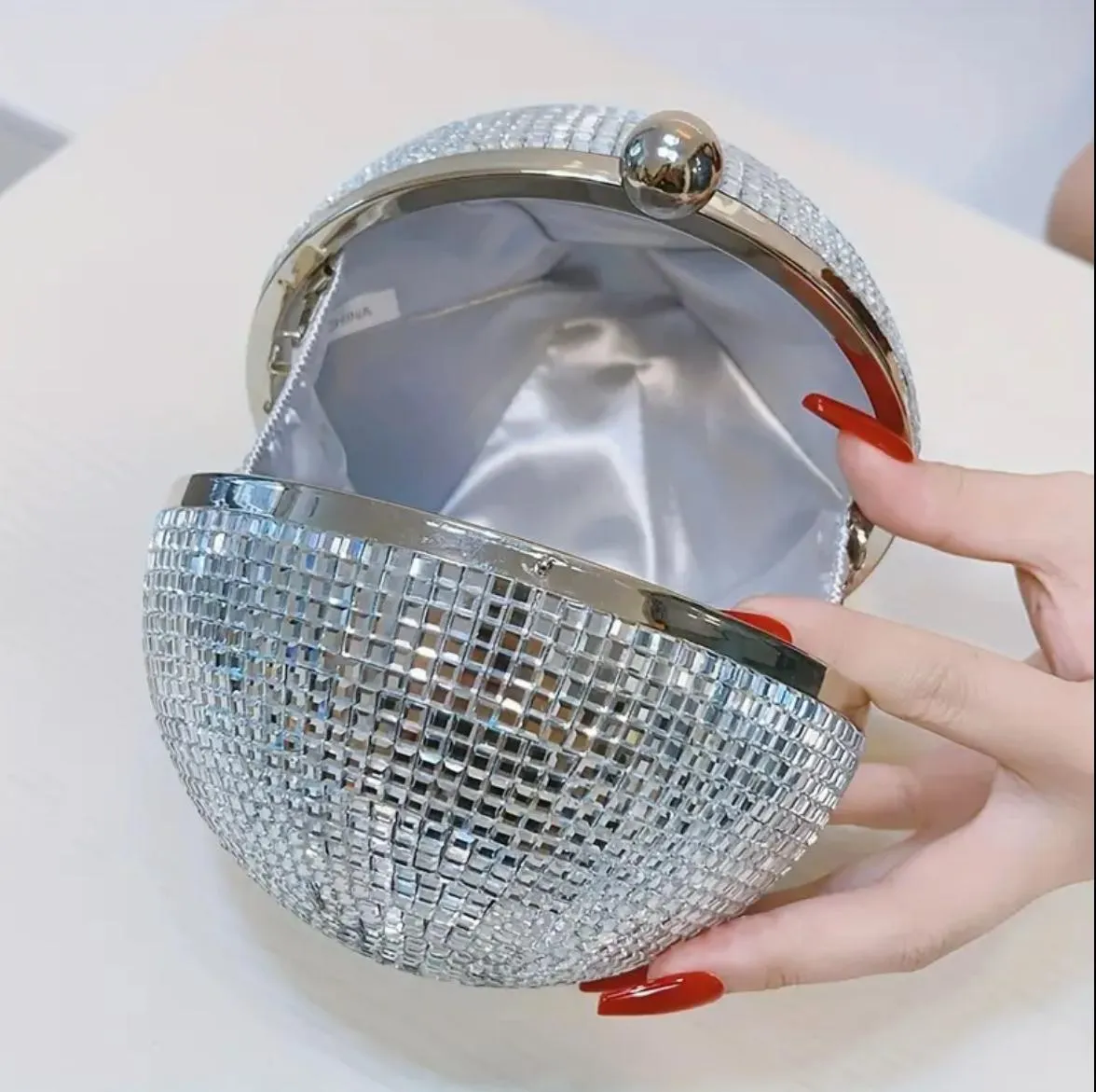 Luxury Glitter Round Clutch