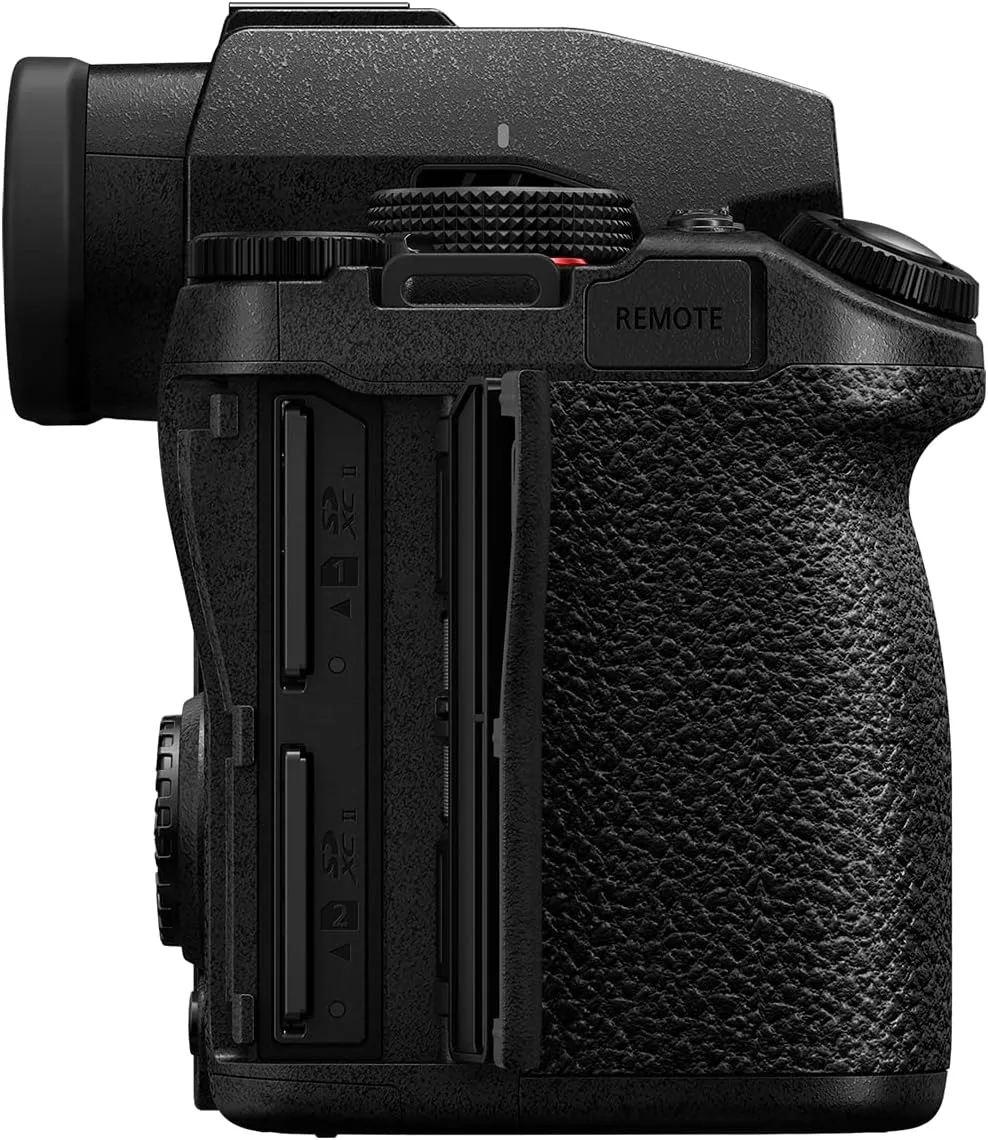 Panasonic LUMIX S5IIX Mirrorless Camera, 24.2MP Full Frame with Phase Hybrid AF, Unlimited 4:2:2 10-bit Recording, 5.8K Pro-Res, RAW Over HDMI, IP Streaming with 20-60mm F3.5-5.6 Lens - DC-S5M2XKK