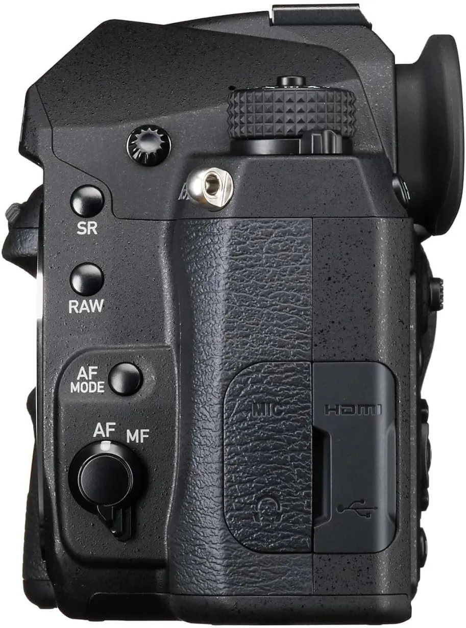 PENTAX K-3 Mark III Monochrome [A Monochrome-Specific Digital SLR Camera] [Field of View 100%, Approx. 1.05x Optical viewfinder] [Dustproof/Weather-Resistant Construction ]