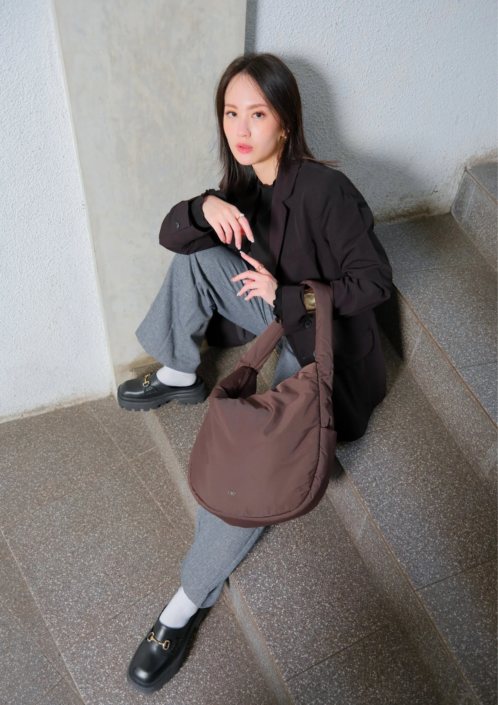 POSH SLOUCHY HOBO IN TRUFFLE