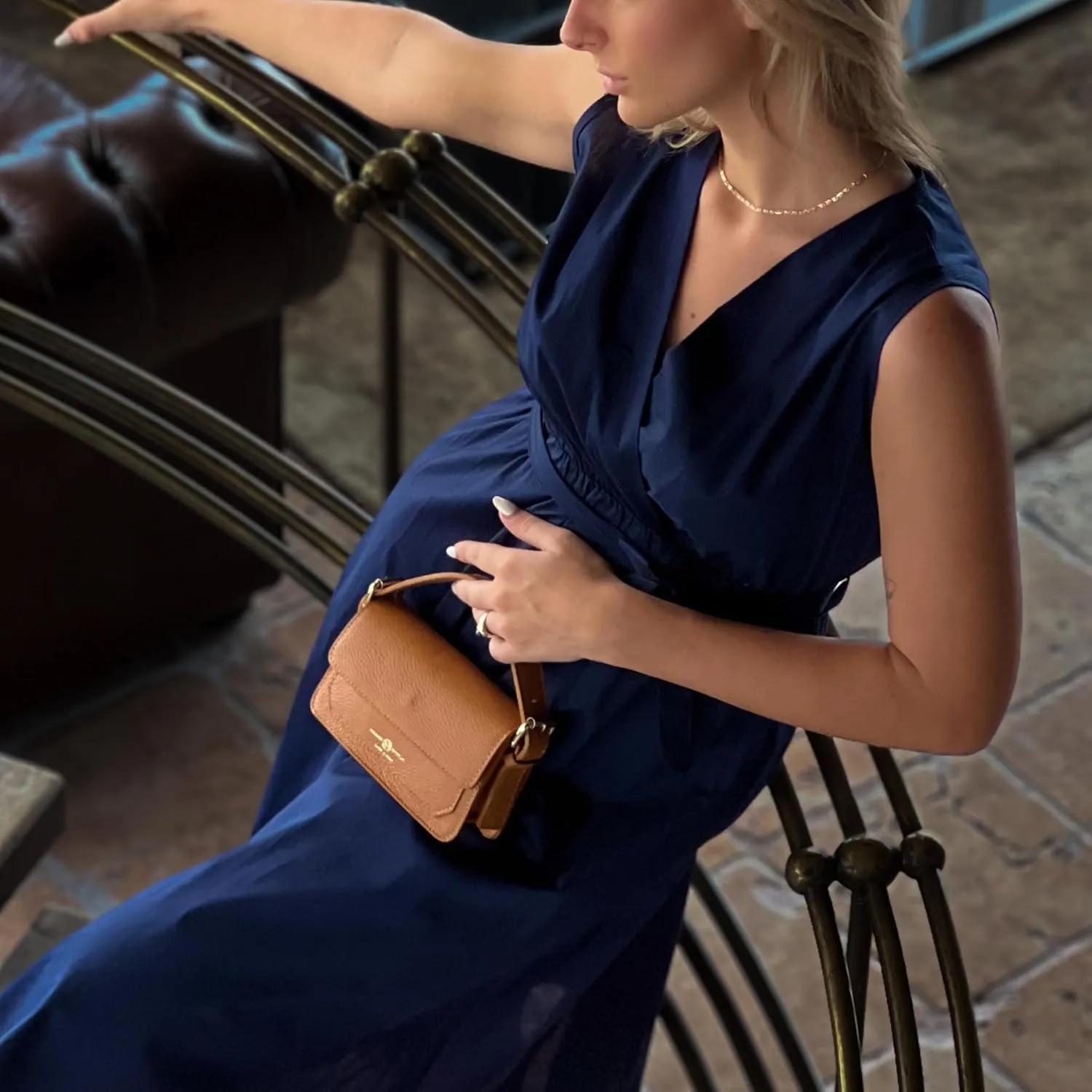 Premium Italian Leather Handmade in Florence, Italy. Small Crossbody Bag for Women with a Detachable Strap Made in Italy