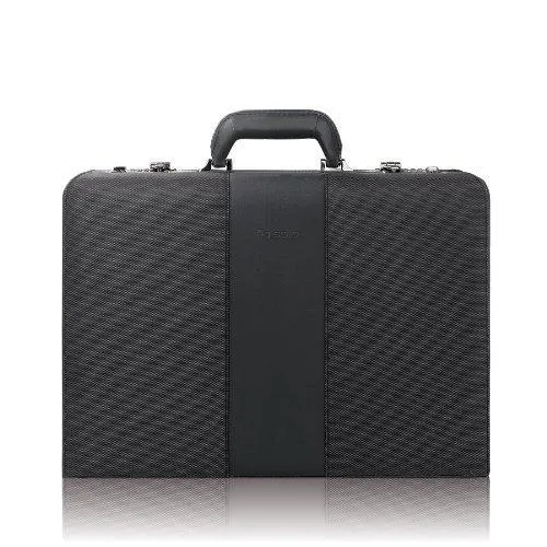 Solo Pro 17.3" Attache CLA415
