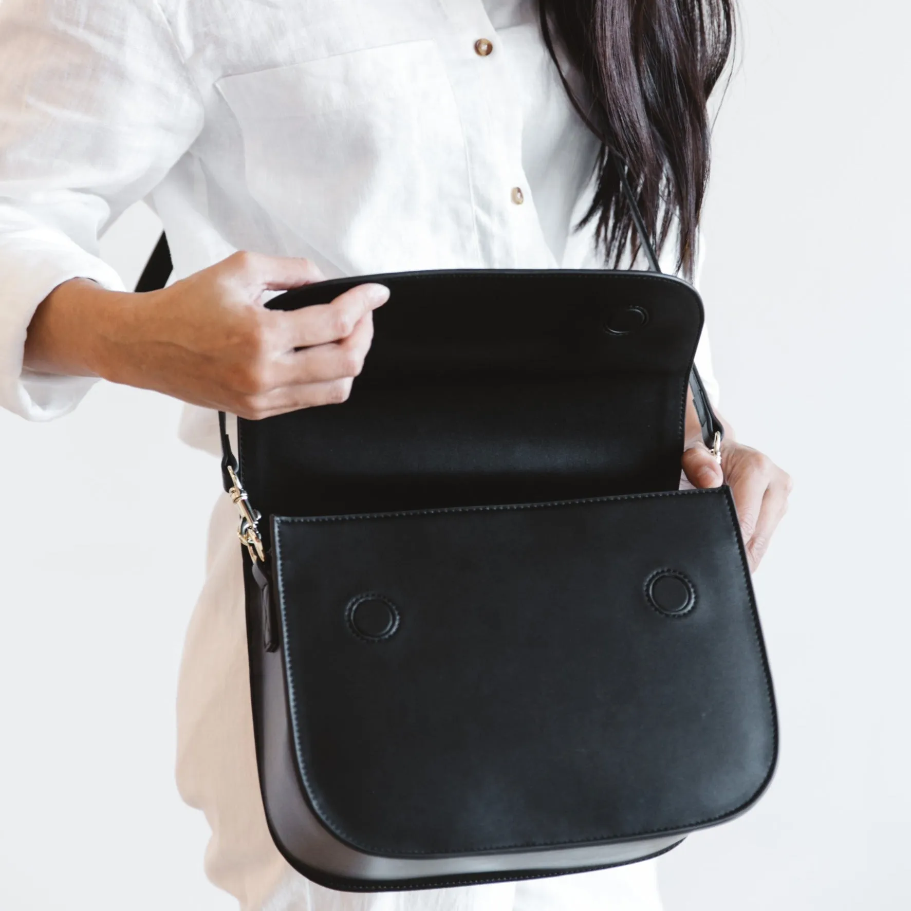 The Everyday Crossbody Camera Bag