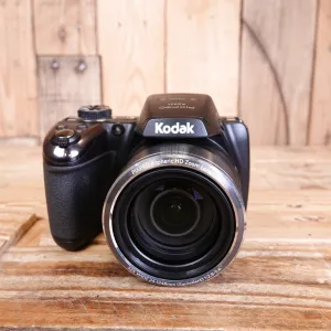 Used Kodak Pixpro AZ521 Camera