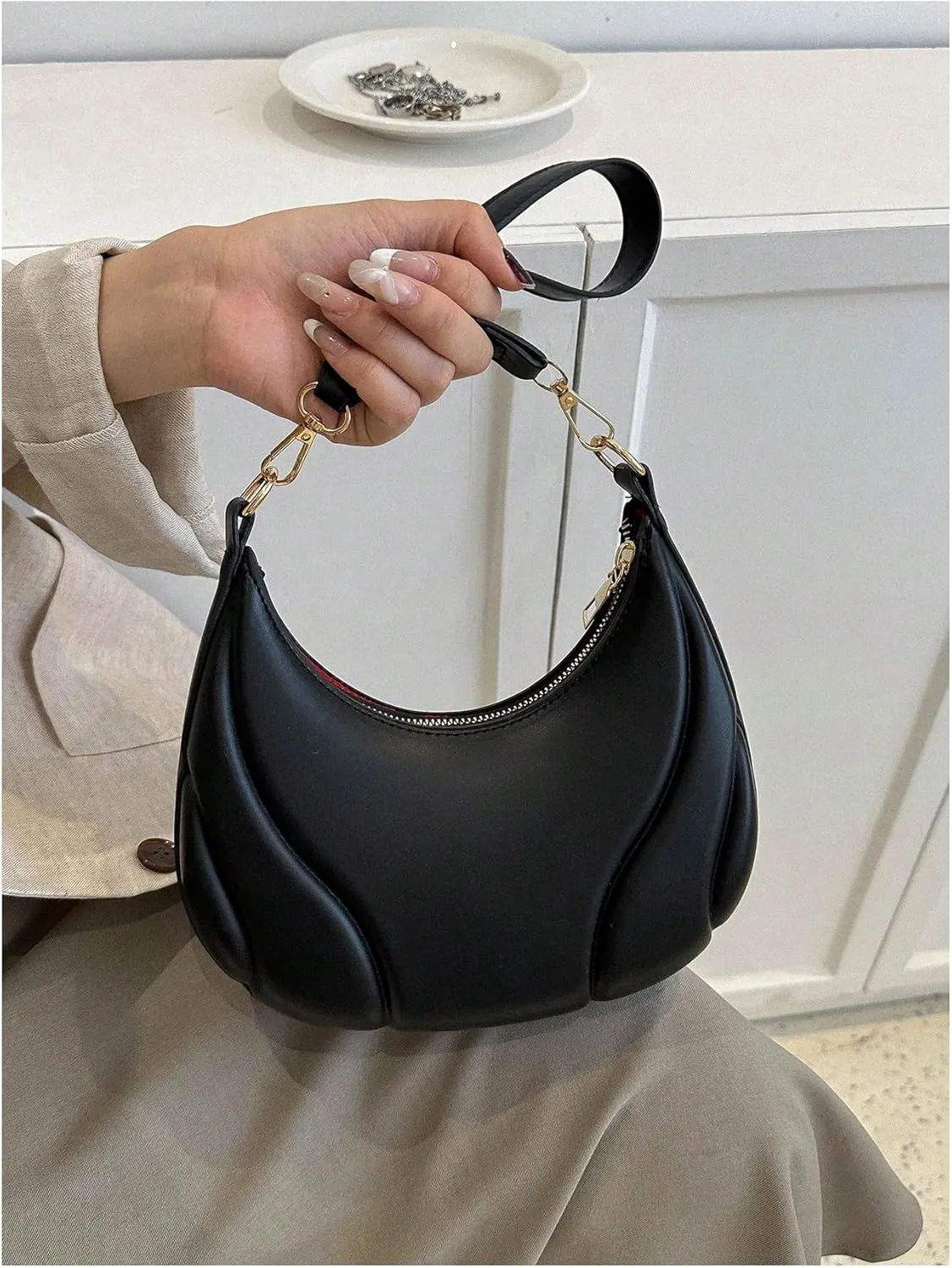 Verdusa Women's PU Leather Hobo Bag Small Purse Zipper Top Handle Bag Crescent Shoulder Bag