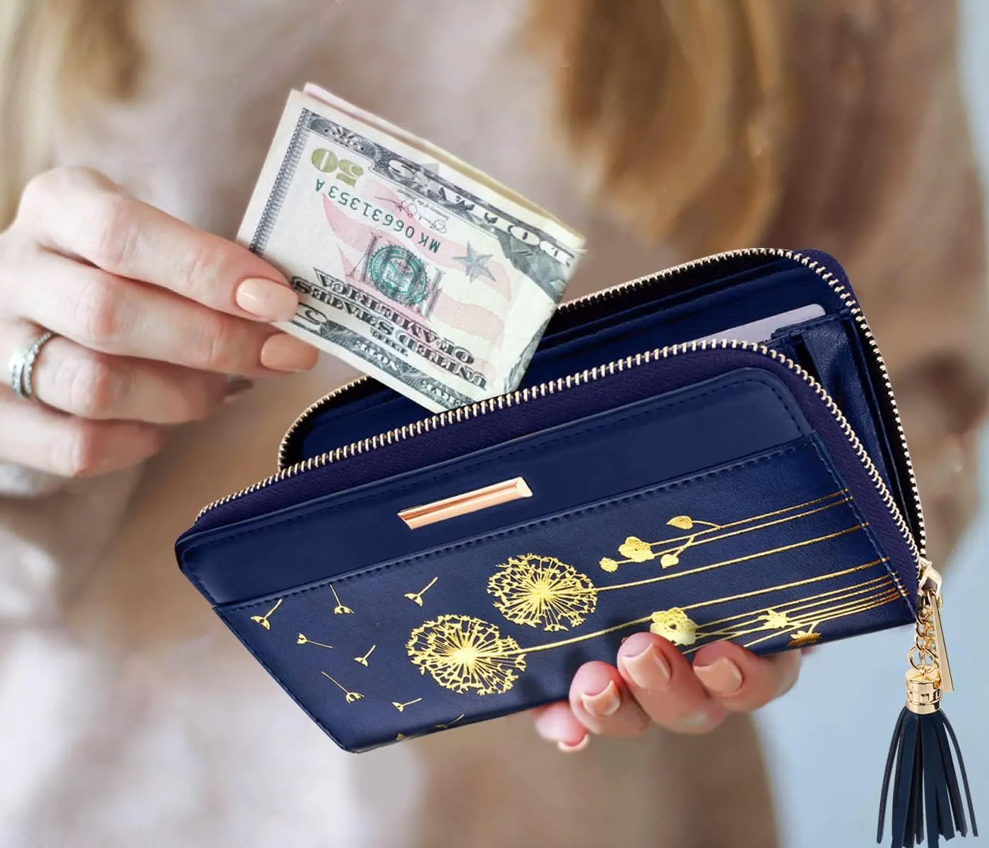 Wallets for Women PU Leather Card Holder Organizer Ladies Clutch with Tassel Wristlet Wrist strap