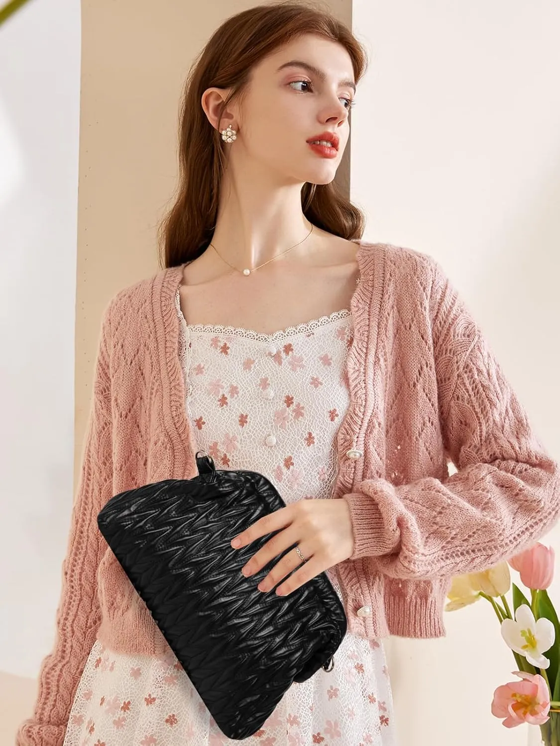 Women Clutch Bag Women's Evening Handbag Pleated PU Clutch Purse Quilted Handbags for Women Wedding Cocktail Party