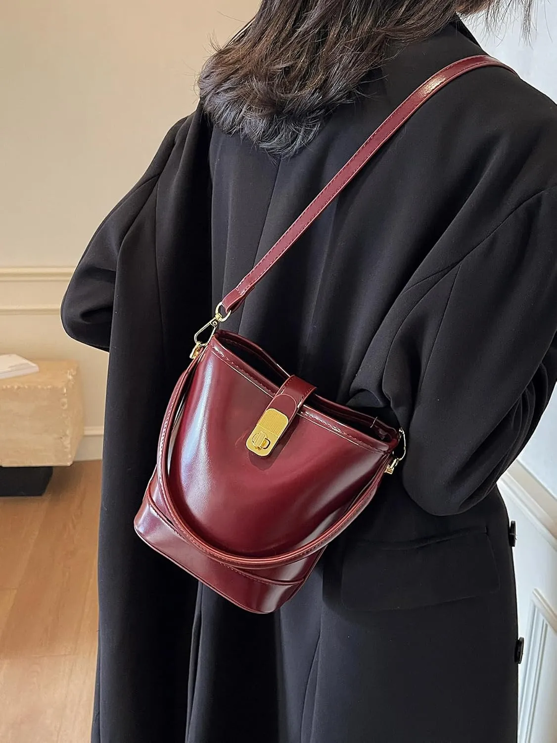 Women's PU Leather Bucket Bag Trendy Crossbody Shoulder Bags Large Hobo Purses