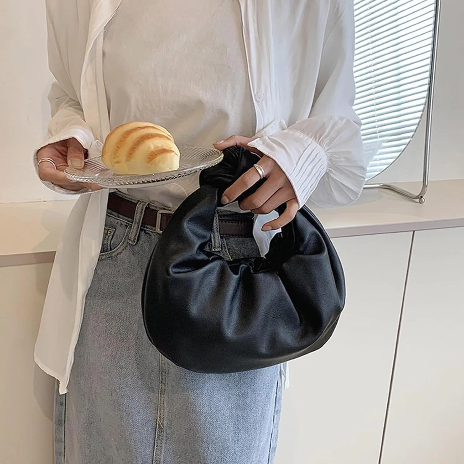 Women's Wrinkled Leather Cloud Shape Knotted Handbag Fashion Y2K Dumpling Underarm Hobo Clutch Purse for Party Shopping (Grey)